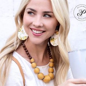 Plunder Posse Necklace and Earring Set